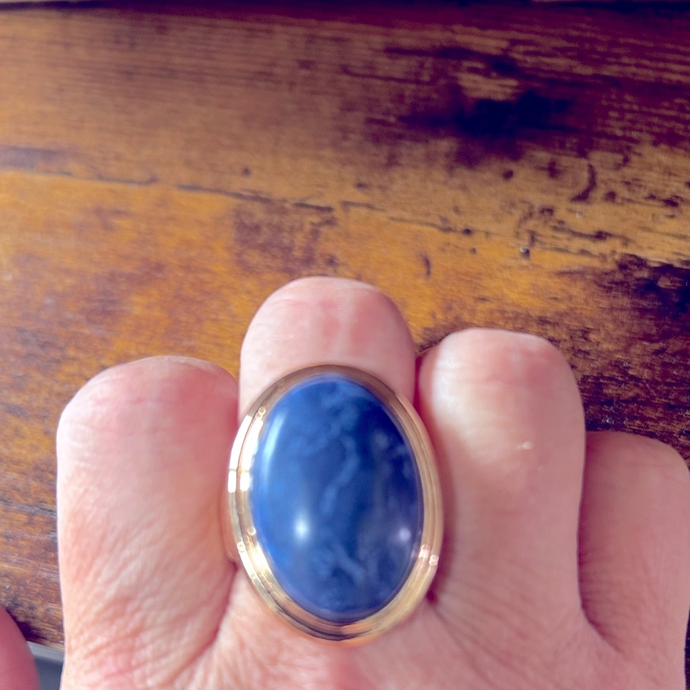Adjustable Ring Crystal Blue Sodalite Stone Goldtone Bright Stretch Fits most ML